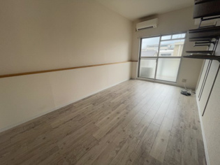 エルジャン夙川の居間