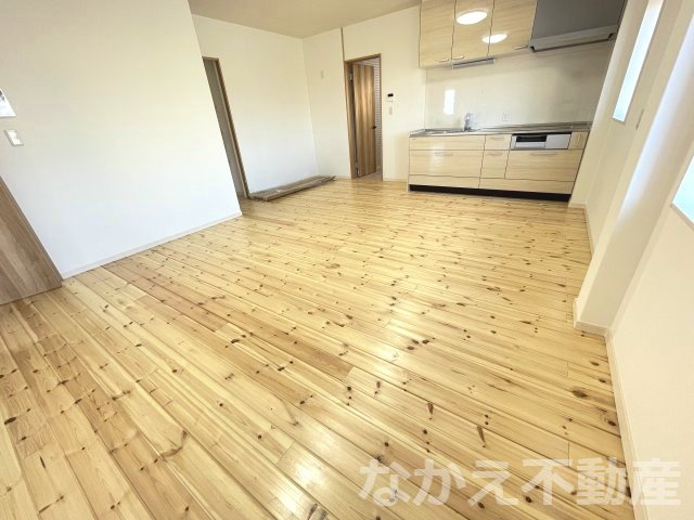 【居間・リビング】 | こちらのリビングで趣味の時間をお楽しみください