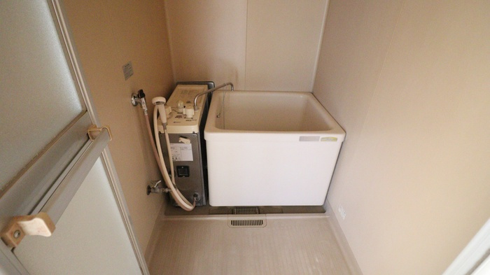 ジュネスヨシカワの浴室