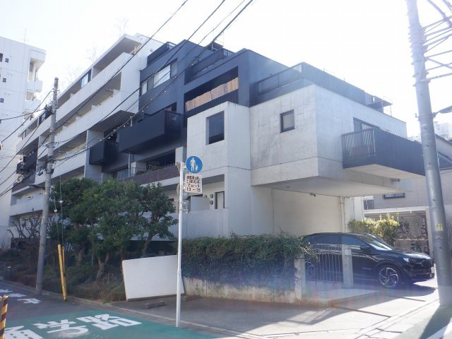 フィース神楽坂の外観