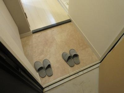 PIERIS GARDEN（ピエリス・ガーデン）の玄関