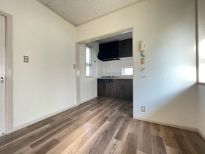 【居間・リビング】