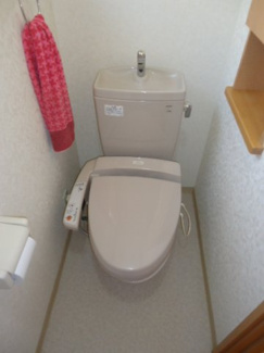 【トイレ】 | 川西市けやき坂４丁目30の4　中古一戸建て