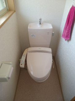 【トイレ】 | 川西市けやき坂４丁目30の4　中古一戸建て