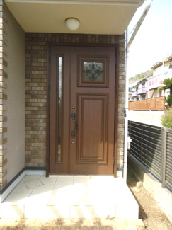 【玄関】 | 川西市けやき坂４丁目30の4　中古一戸建て