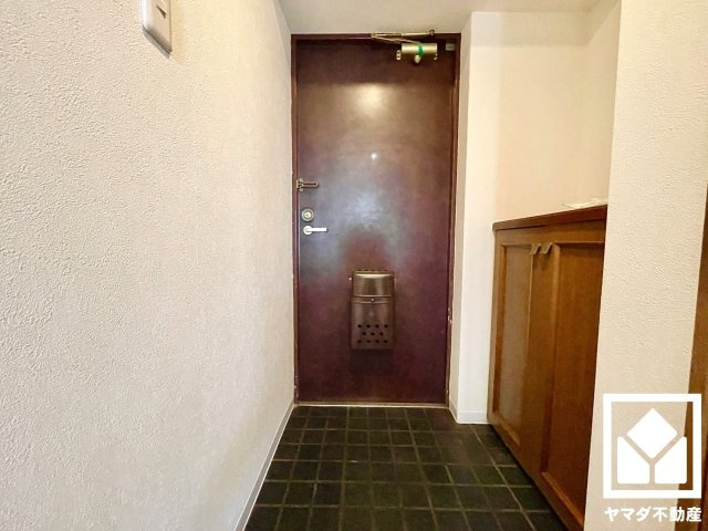 ダイアパレス京都蒔絵町の玄関