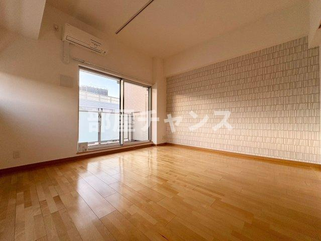 グランデ浅間町の居間・リビング