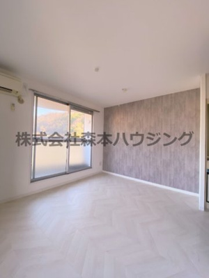 【洋室】 | 　SENSE　SNT | 落ち着いた色調の洋室です