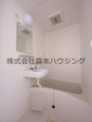 【浴室】 | 　SENSE　SNT | 日々の暮らしに欠かせないお風呂です