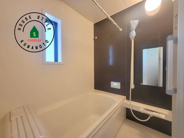 熊本市南区野田2丁目第1-3棟（2号棟）の浴室|浴室は一日の疲れを癒す場所だから、家族みんながゆったりできる快適設計。追い炊き機能付きオートバス。安定した温度で、いつでも快適に入浴できます。