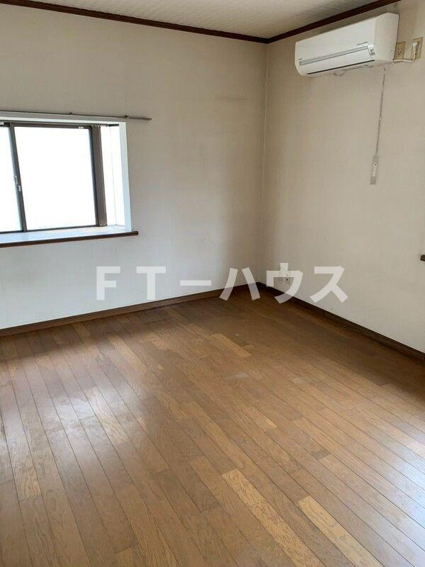 ブラウンコート の寝室