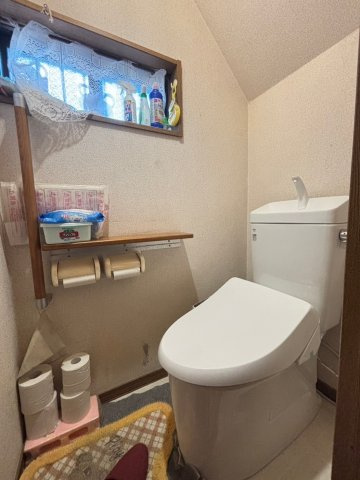 野田市谷津　中古戸建のトイレ