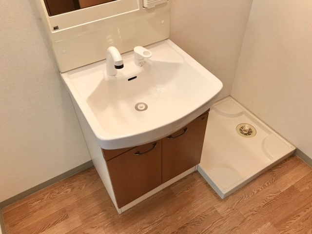 フォレストMCの独立洗面台|洗髪洗面化粧台