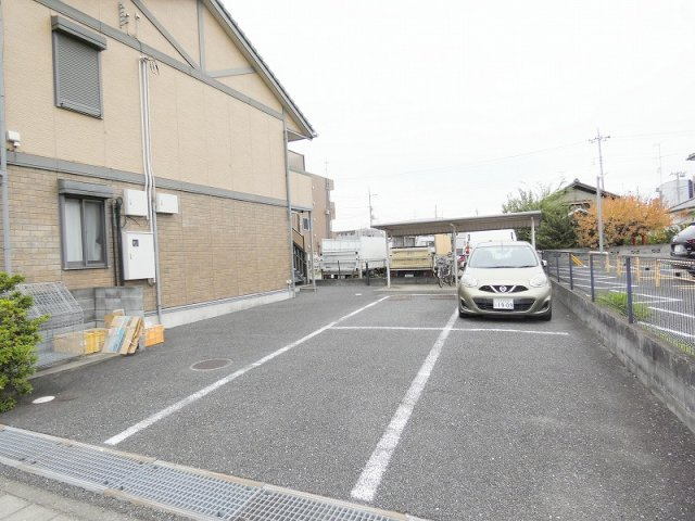 Ｔ・オイコスの駐車場
