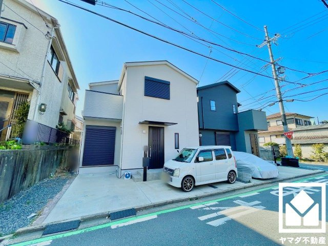 久御山町市田珠城の外観