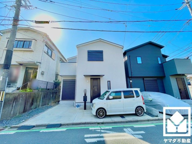 久御山町市田珠城の外観