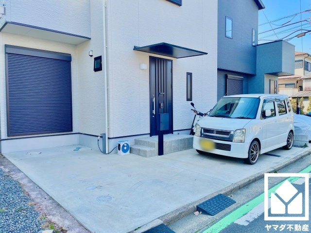 久御山町市田珠城の駐車場
