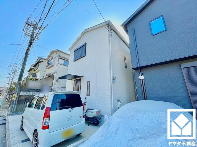 久御山町市田珠城の外観