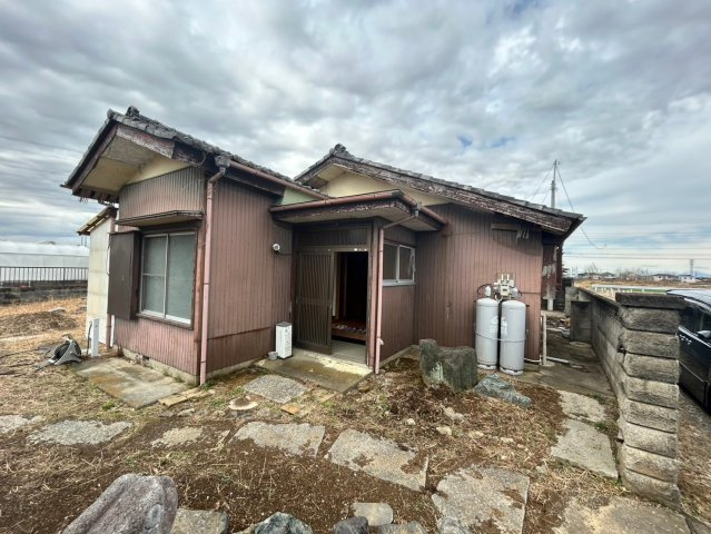 久喜市島川　中古戸建の外観