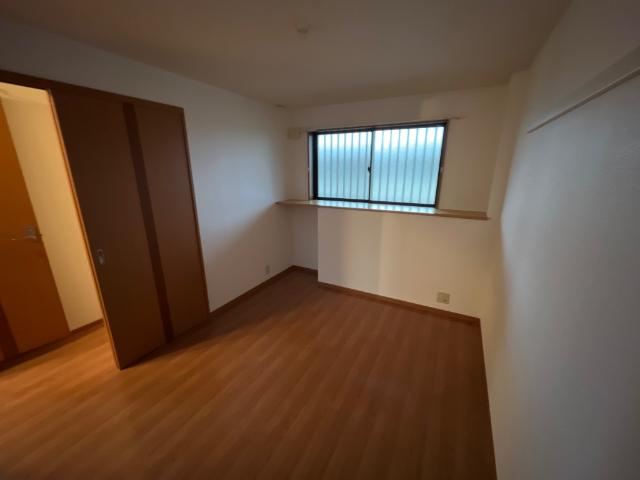 ローズマリーⅡの内装|洋室