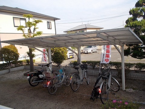 サンライフひろみねAの外観|駐輪場