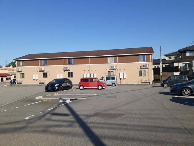 ベガの駐車場|駐車場完備です