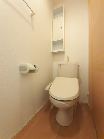 ハッピーフィールドつばき館のトイレ|コンパクトで使いやすいトイレです