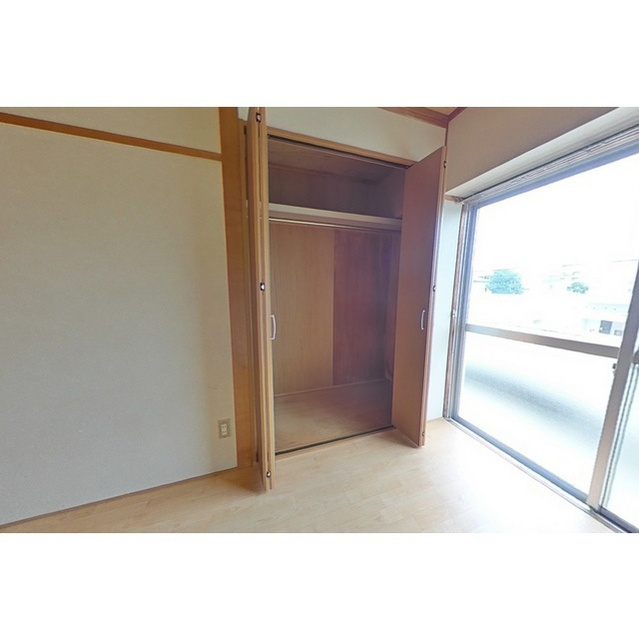 パークサイド蝉丸の収納