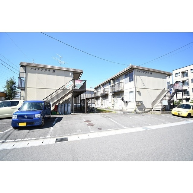 岐阜市茜部新所１丁目のアパートの外観