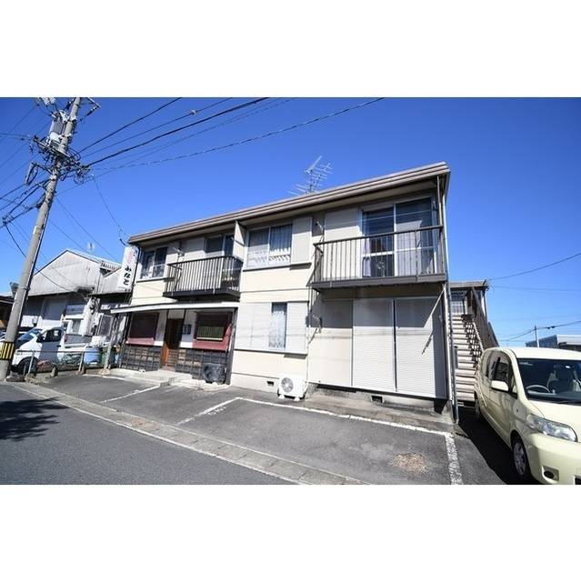 岐阜市茜部新所１丁目のアパートの外観