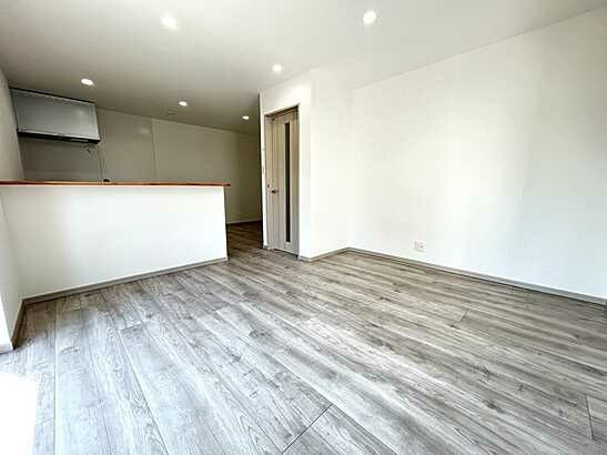 【居間・リビング】