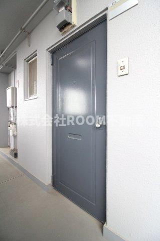 プリンセスマンションの玄関