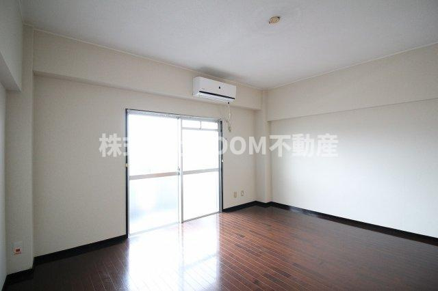 プリンセスマンションの居間・リビング