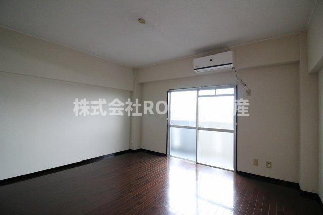 プリンセスマンションの居間・リビング