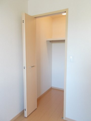 アルドールＮの収納|ちょっとした収納スペースも充実しています