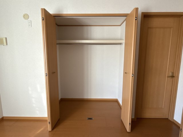 グレイスフル弐番館の収納