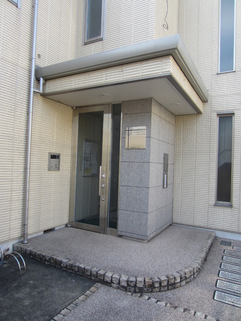 ベルエポック代沢のエントランス|★オートロック付きのエントランス