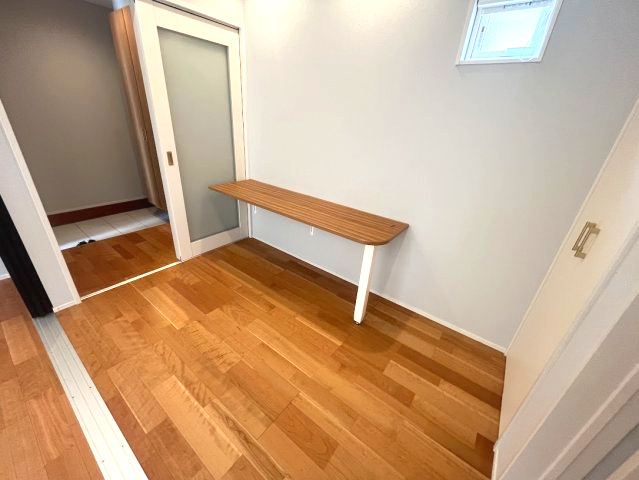 山形市東山形2丁目10番51号　A棟のその他|A棟とのフェンス