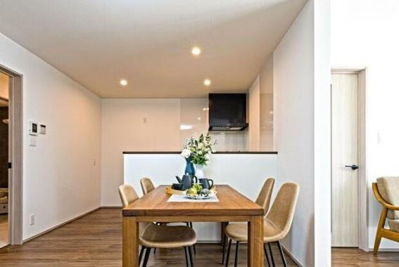 フォレクス皆春7　A棟の内装|※施工事例写真