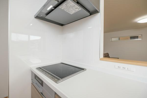 政所　中古のキッチン|IHクッキングヒーター