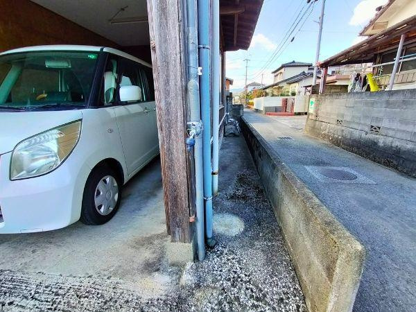 臼杵市井村塩入　土地の前面道路含む現地写真|2024年12月撮影