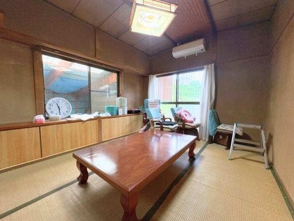 由布市挾間町北方　中古の浴室|窓付きのバスルームで、空気の入れ替えも簡単にでき、清潔さを保ちやすいです！