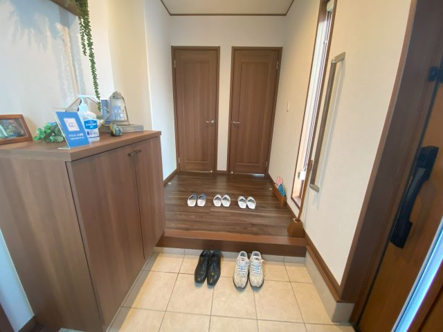 天童市一日町 建売住宅の玄関