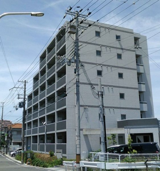 西舞子壱番館の外観