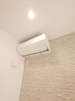 【その他】 | 昭和町河東中島 オール電化新築戸建 常永駅徒歩2分 車4台可 | リビングにエアコン付き