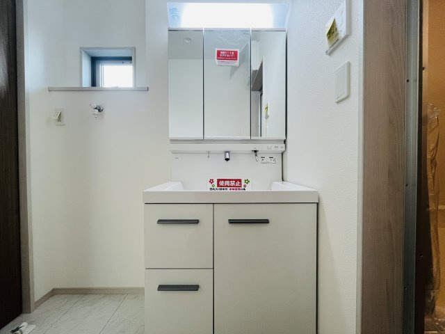 【独立洗面台】 | 本庄市本庄４丁目　いろどりアイタウン　新築戸建　全2区画　2号棟