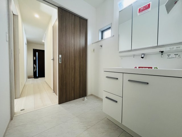 【独立洗面台】 | 本庄市本庄４丁目　いろどりアイタウン　新築戸建　全2区画　2号棟