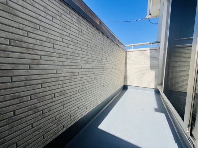 【バルコニー】 | 本庄市本庄４丁目　いろどりアイタウン　新築戸建　全2区画　2号棟