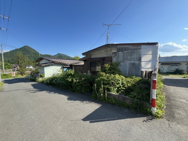 東根市大字観音寺2423-296　土地