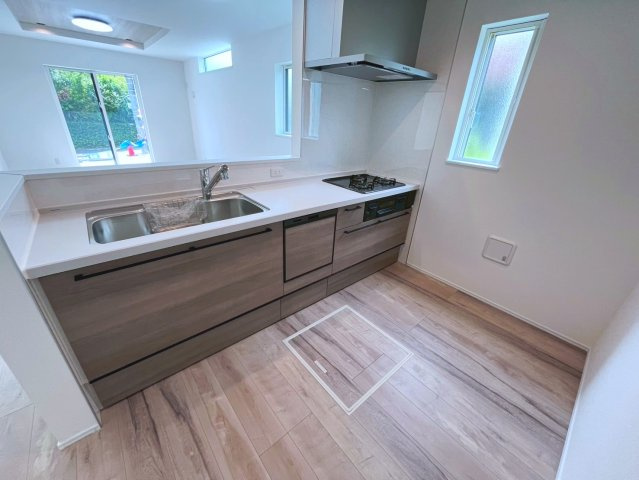 沖縄市古謝1丁目　全2棟　1号棟のキッチン